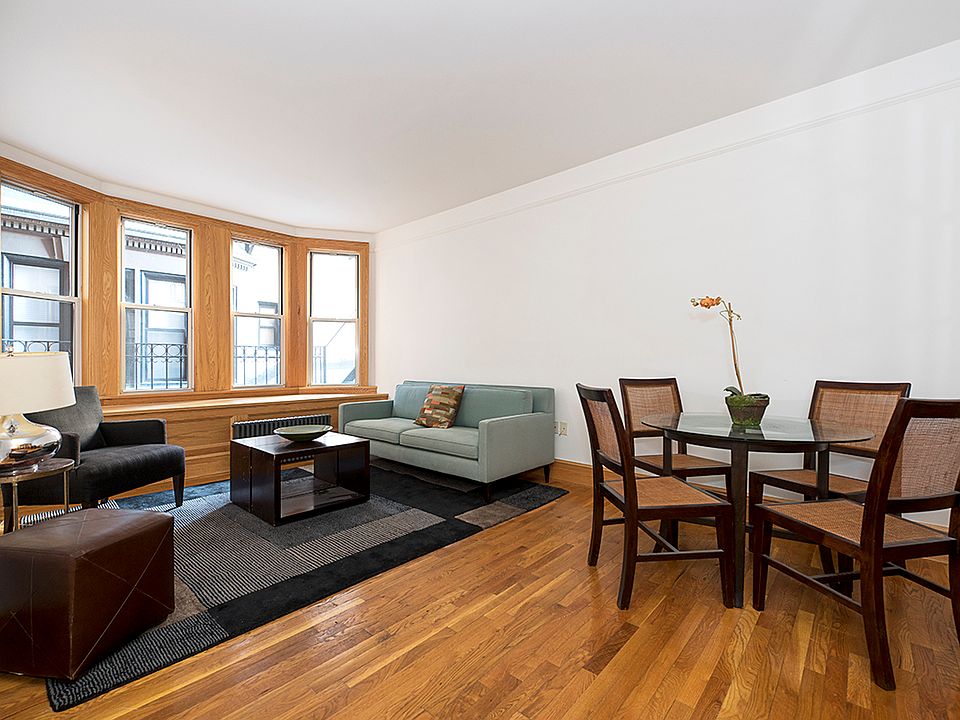 1st image of 300 W 109th St APT 2M