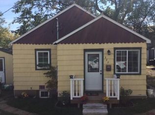 322 2nd St E, Williston, ND 58801