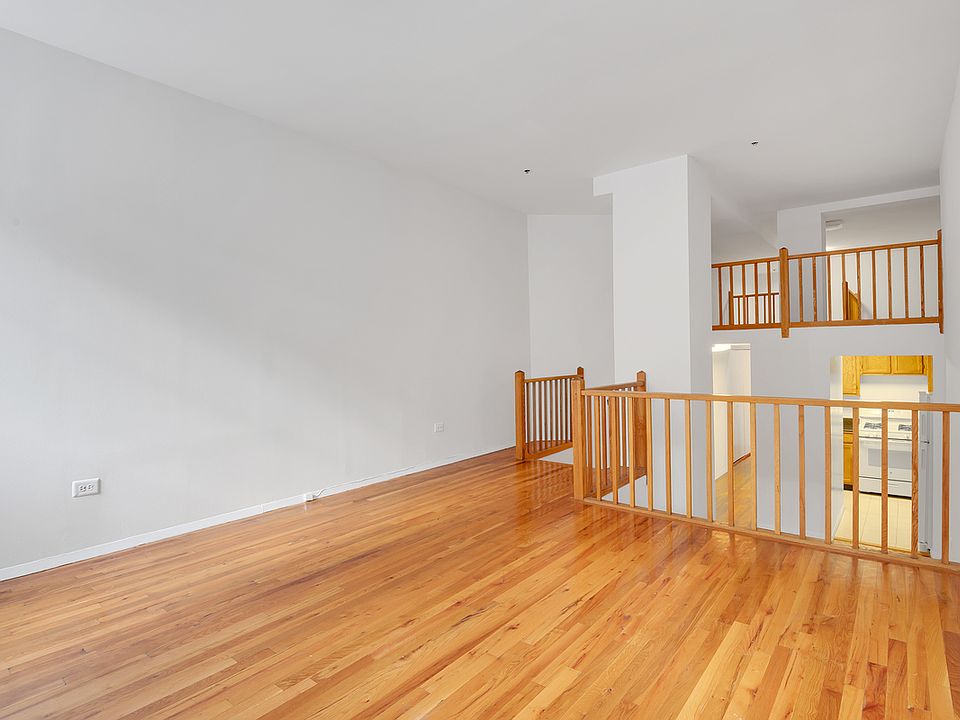 1st image of 215 W 84th St APT 102