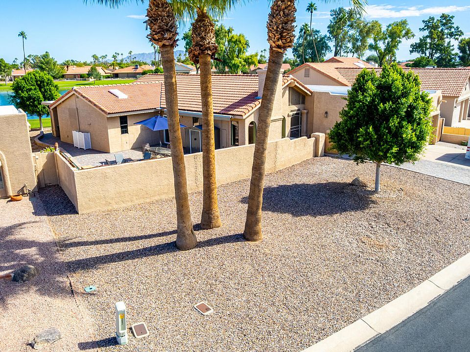 1st image of 26433 S LAKEMONT Drive