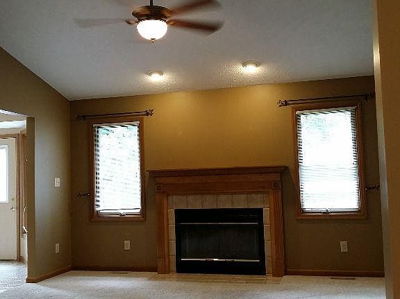 5th image of 123 Denwood Trl