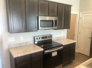 7611 Long Shot Ln #Am87, Knoxville, TN 37918