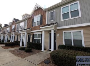 747 Arthington St, Fayetteville, NC 28311