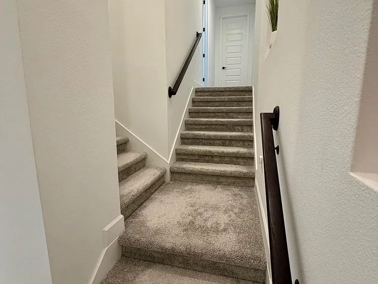 2245 Reeling Cir — Photo 24
