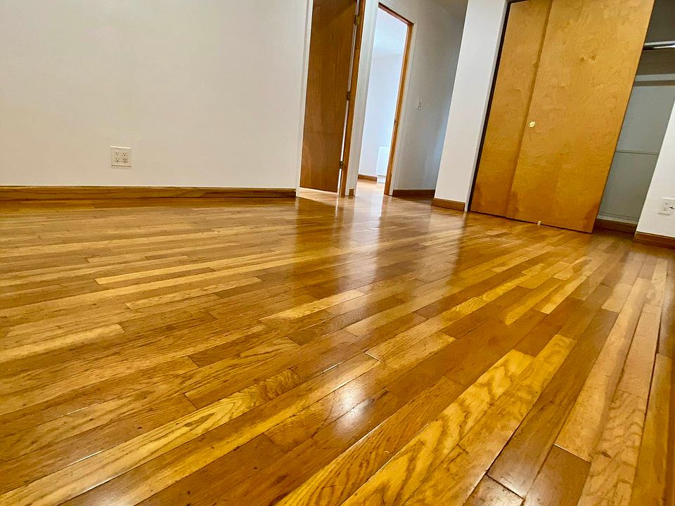 1st image of 370 W 30th St APT 5B