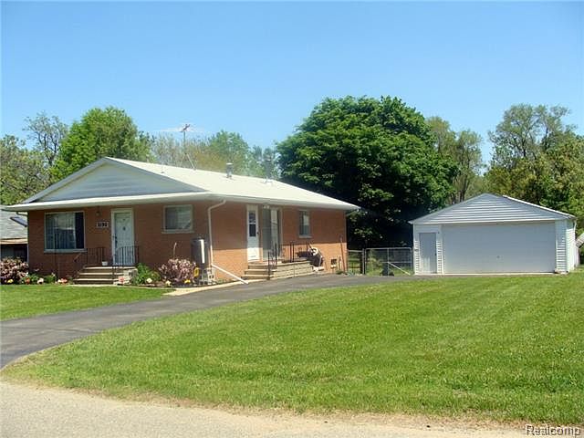 1st image of 3190 Warren Dr