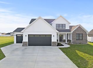 6765 Redbud Ln, Seymour, IN 47274