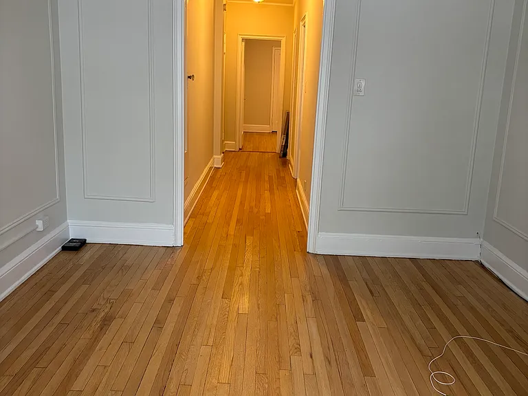 271 Greenwich Ave #1B — Photo 3