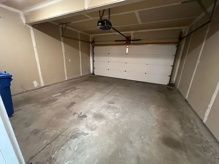 3330 Leopold Way #B — Photo 17