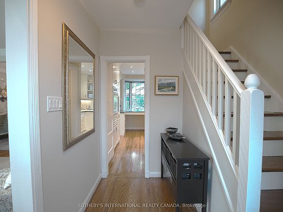 4th image of 51 Fairfield Rd