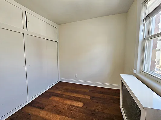 Rented by Compass | media 11