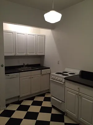 Rented by Acacia Realty | media 27