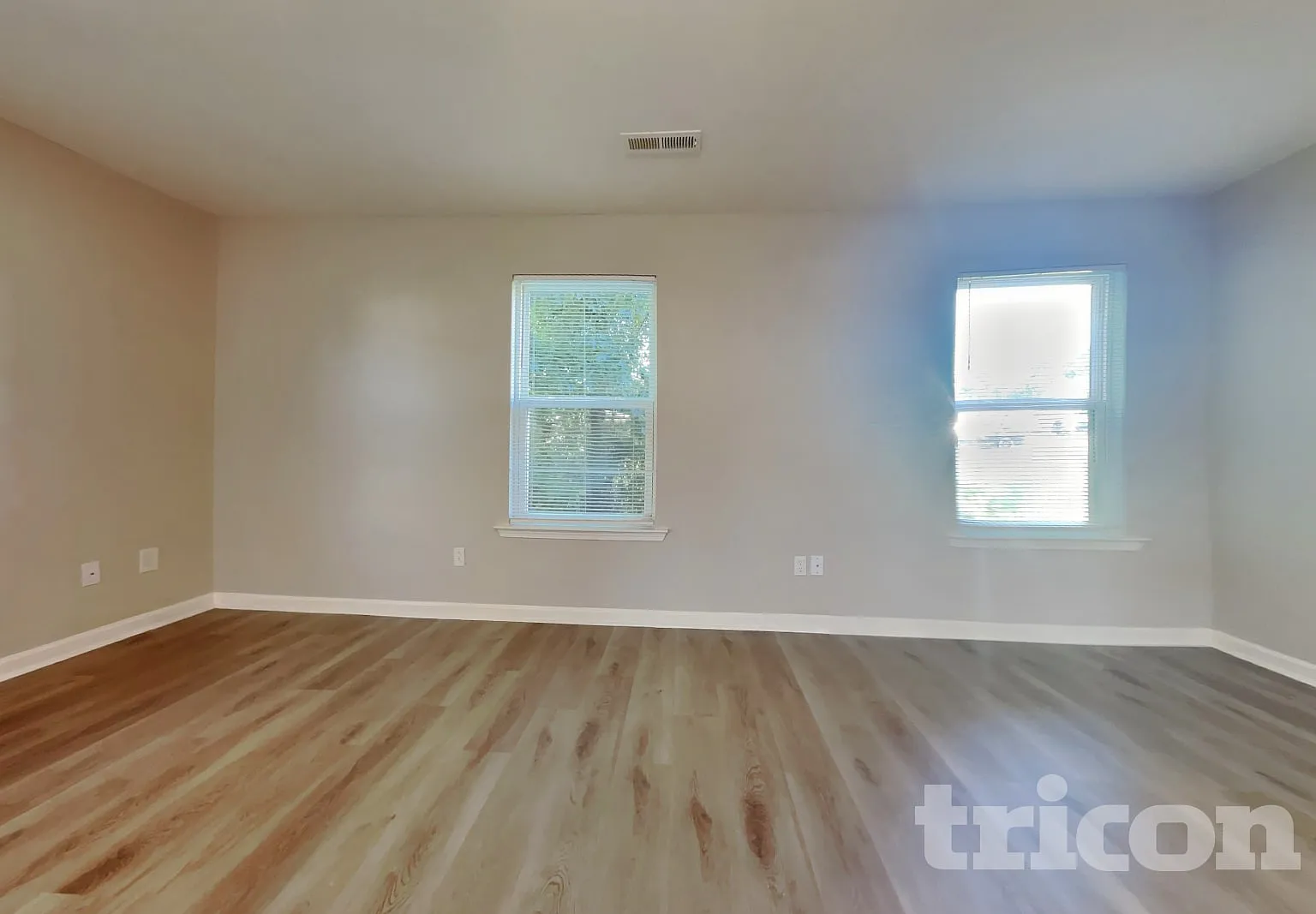 47 Hallow Oak Street Spring Lake NC — Photo 2