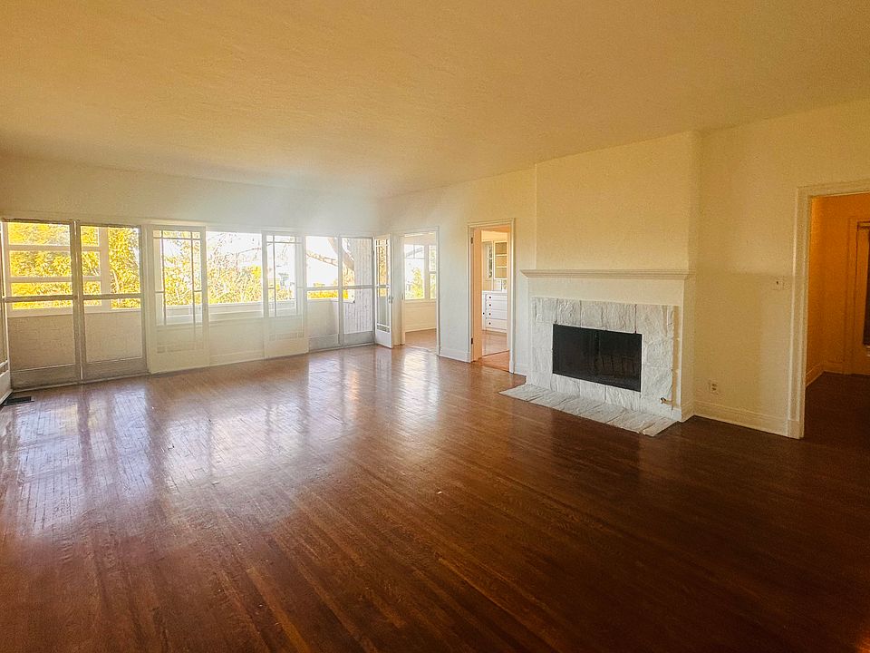 1st image of 967 Maltman Ave #967