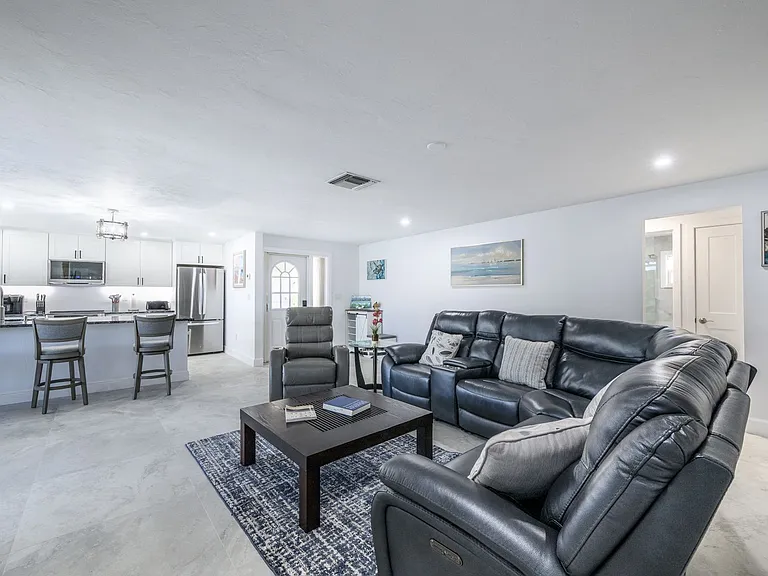 149 Crescent Dr — Photo 13