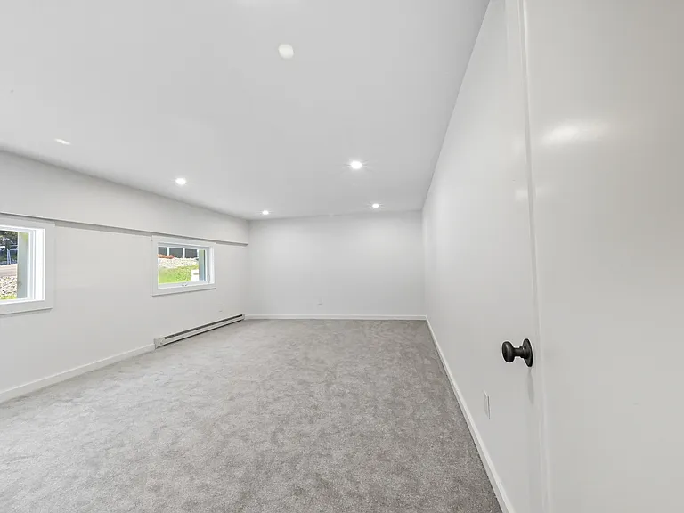 64 Leighton Rd — Photo 14