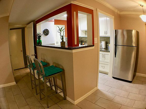 5th image of 5929 Queensloch Dr APT 134