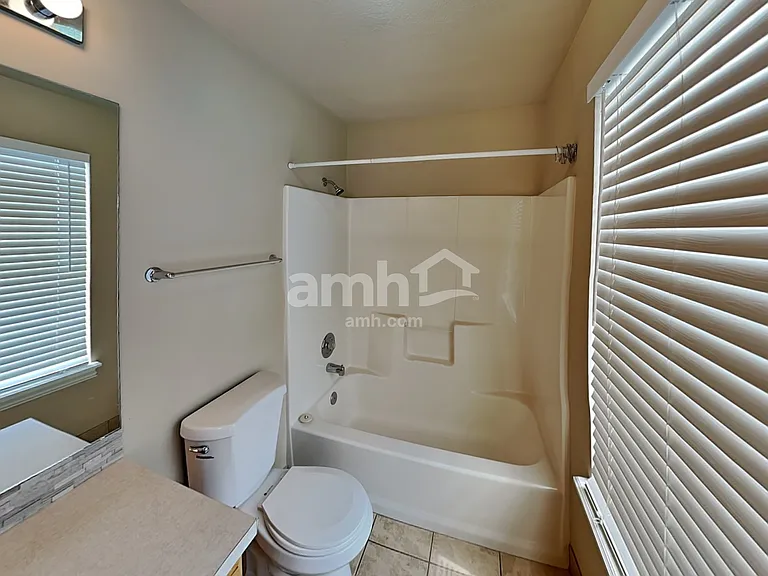 2187 Dakota Ave — Photo 9