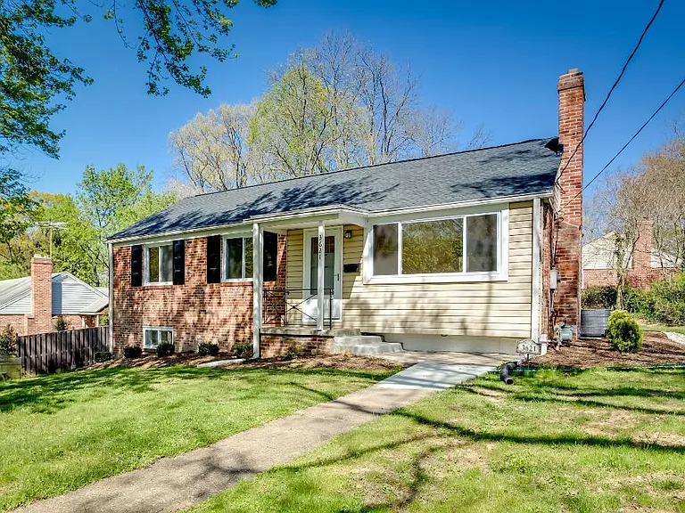 3621 Terrace Dr — Photo 12