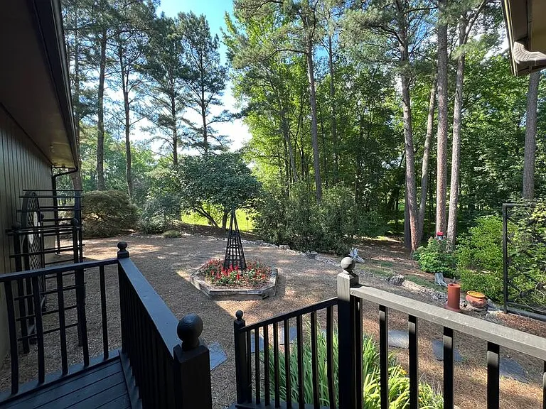 3005 Hickory Tree Pl — Photo 25