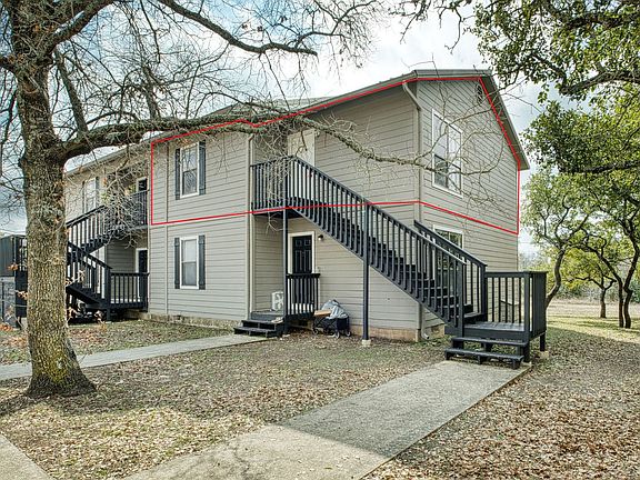4th image of 502 Willow St #4