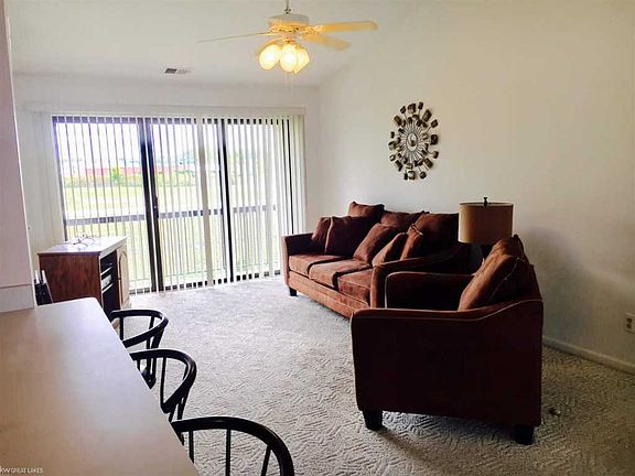 5th image of 30563 Hidden Pines Ln #92