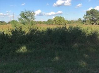 323 Love Rd, Victoria, TX 77904