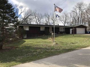 510 4th St S, Cordova, IL 61242