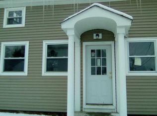96 Main St, Winchester, NH 03470