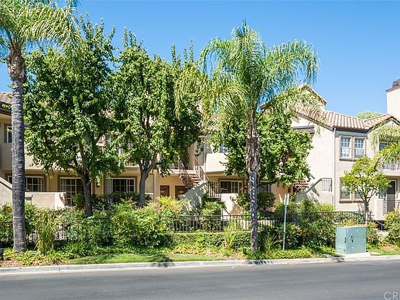3rd image of 24159 Del Monte Dr Unit 391