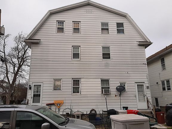4th image of 351-353 Winola Ave
