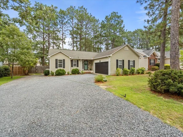 1395 Longleaf Drive E, Pinehurst, NC 28374