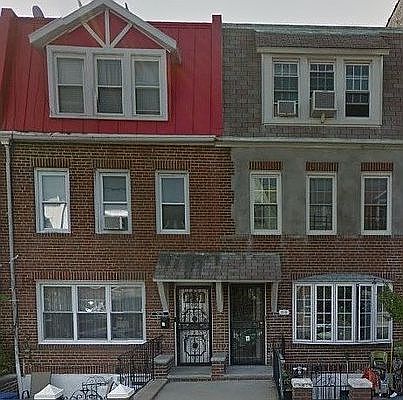 1st image of 20-35 32nd St #3