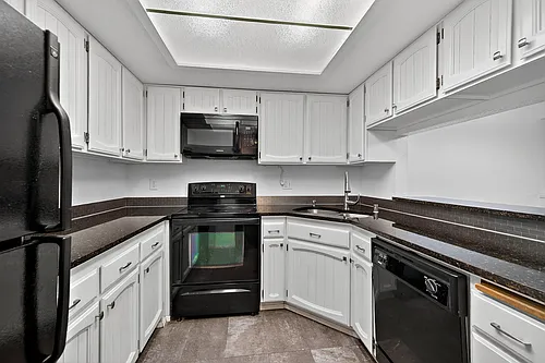 2601 NE 4th St #623 Photo 1