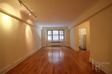 Rented by Hecht Group