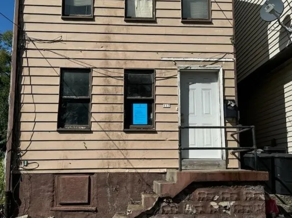 117 Fountain St, Allegheny, PA 15212