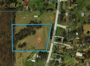 930 Edwardsville Dr, Edwardsville, KS 66111