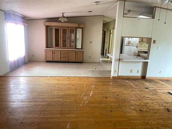 5th image of 8526 Lidflower Court