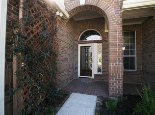 2 Highgrove Ct, Conroe, TX 77384