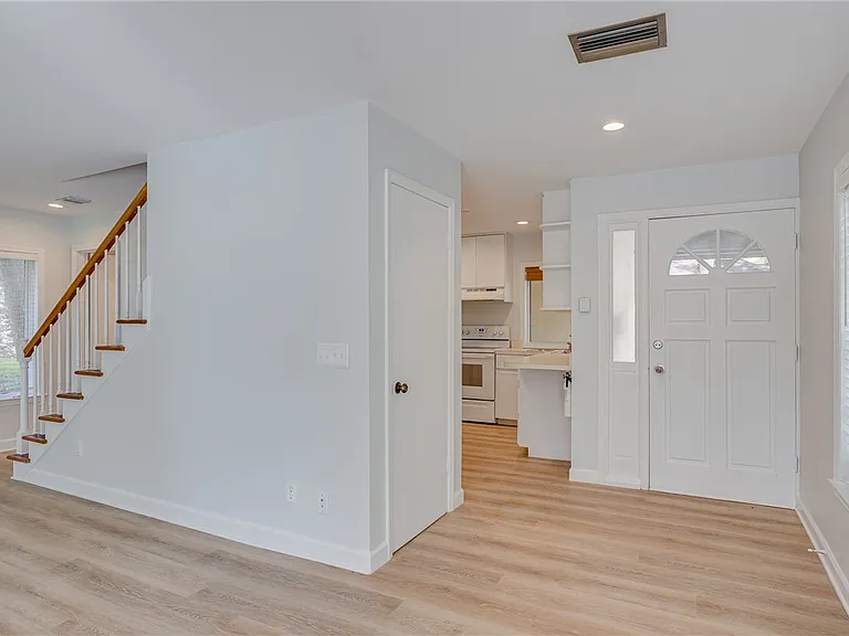 953 E Causeway Blvd #N/A — Photo 6