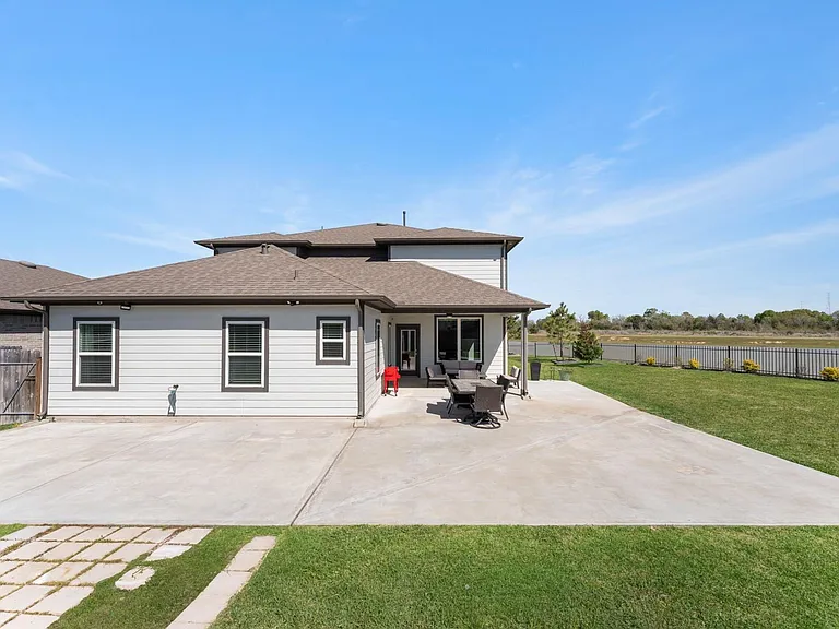 22503 Modica Rift Ln — Photo 42
