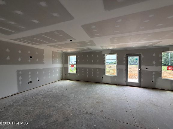 3rd image of 26 Baxley Drive