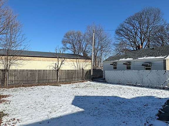 3rd image of 145 Cumberland Ave
