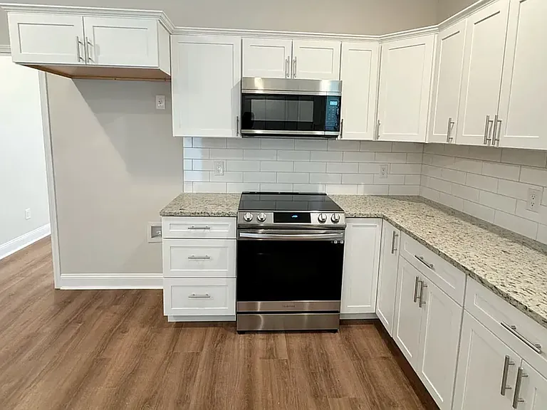 1113 Crowne Loop — Photo 8