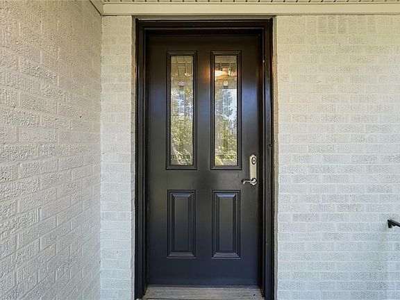 3rd image of 3100 N Druid Hills Rd