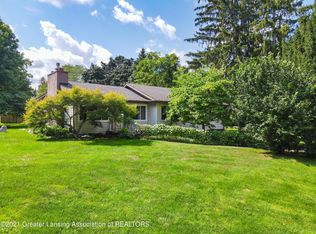 1302 James Ave, Williamston, MI 48895