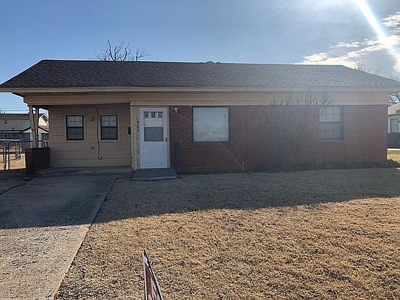 2nd image of 1920 Lariet Ln