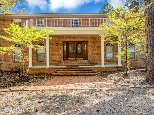 49 Grand Boulevard, Jackson, NJ 08527