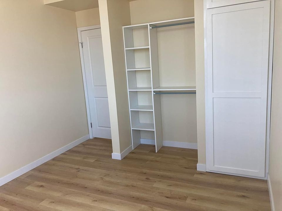 1st image of 2726 S Cochran Ave APT 301