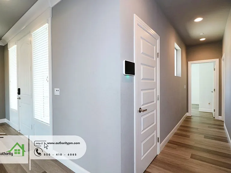 4768 Lower Springs Rd — Photo 28